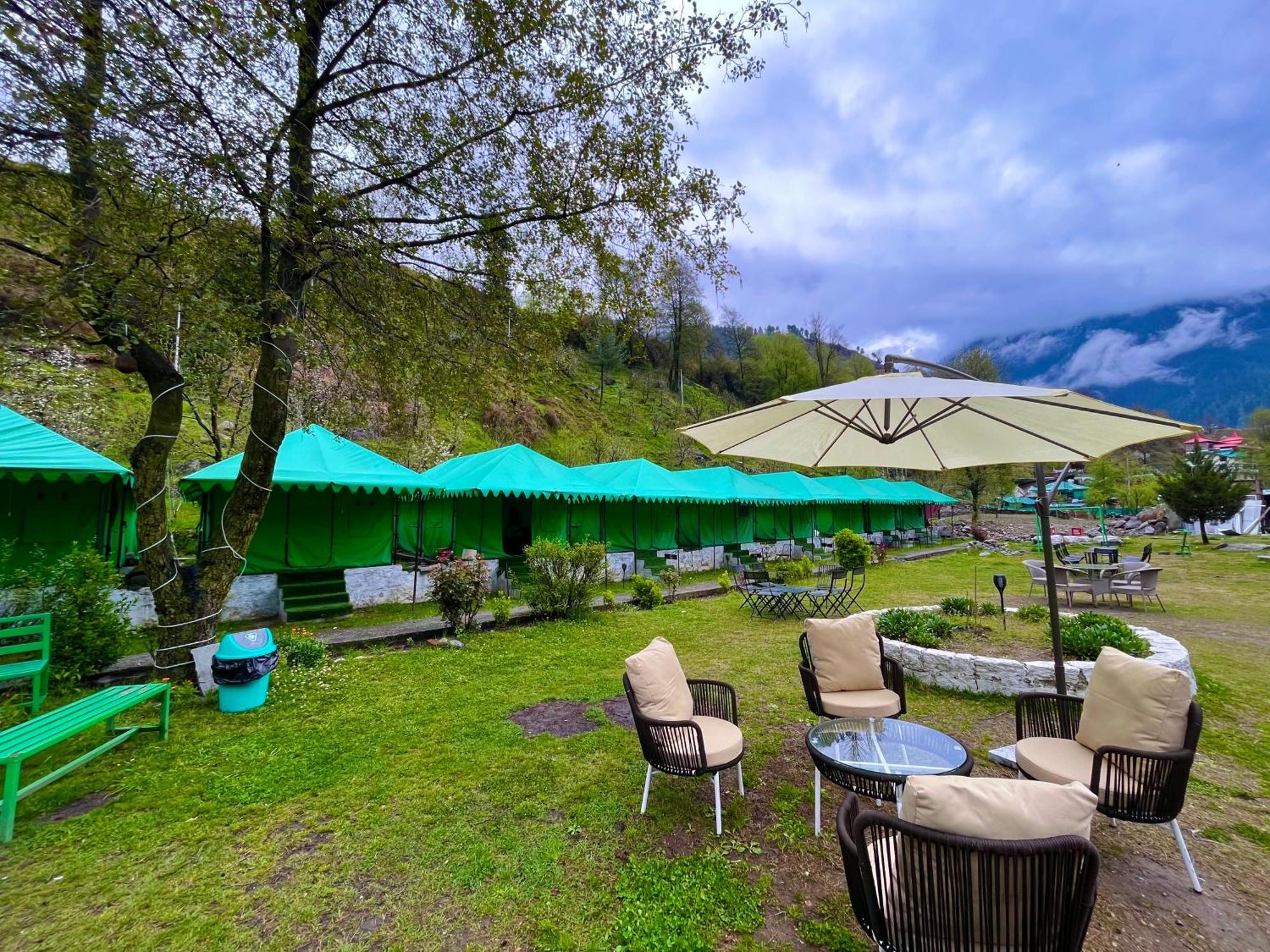 Himalayan Riverside Swiss Cottage Tents, Manali Exteriér fotografie