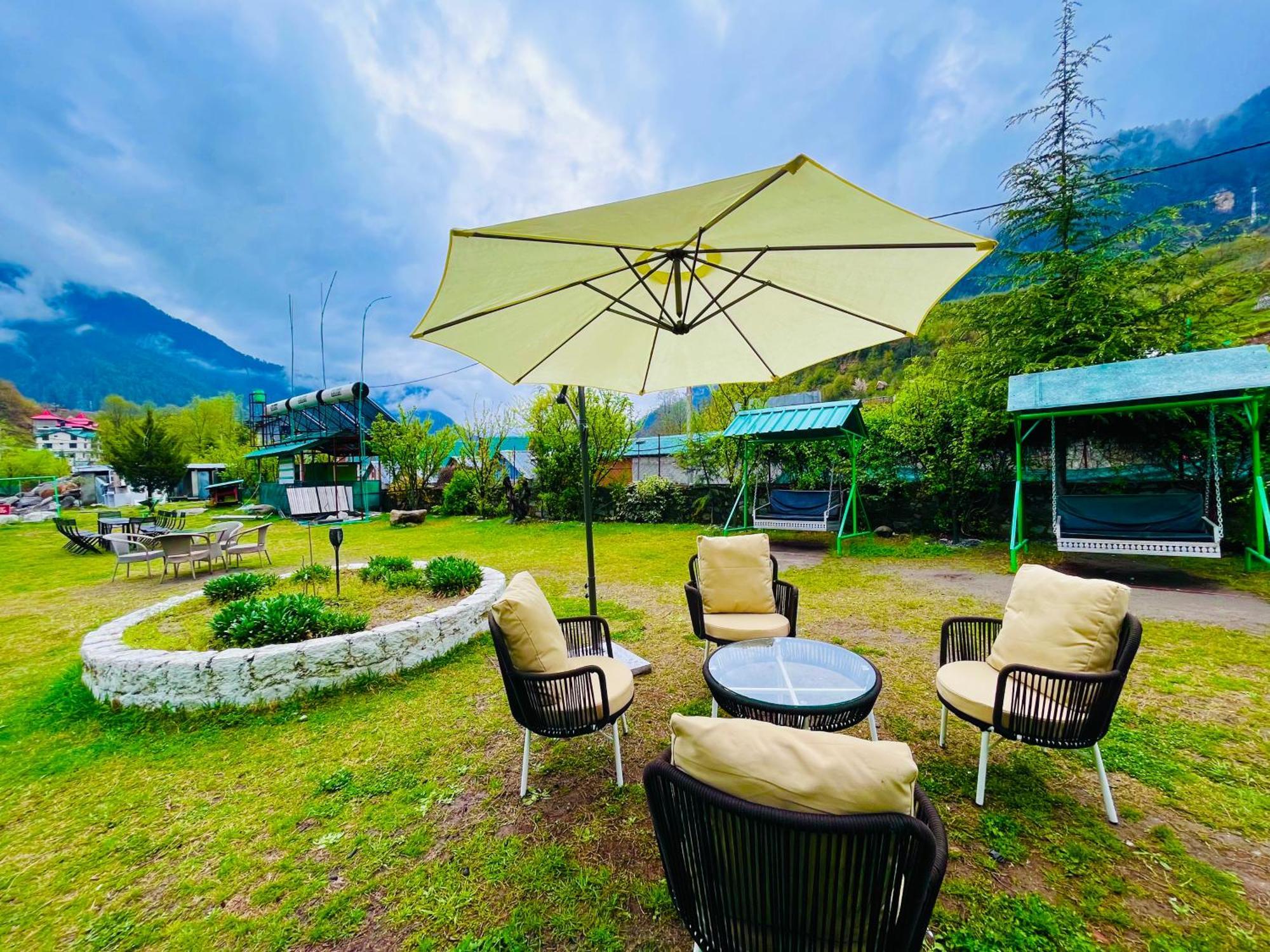 Himalayan Riverside Swiss Cottage Tents, Manali Exteriér fotografie