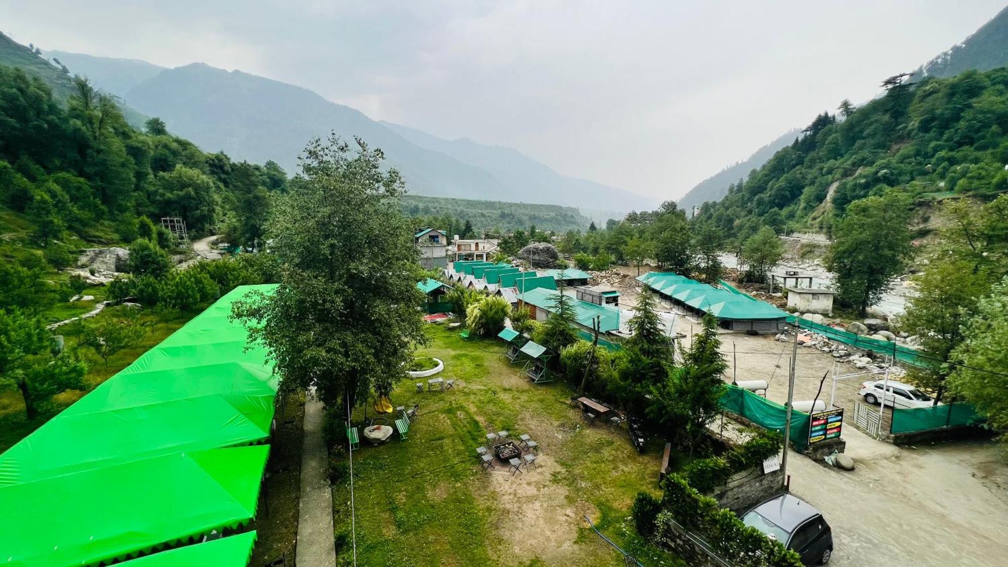 Himalayan Riverside Swiss Cottage Tents, Manali Exteriér fotografie